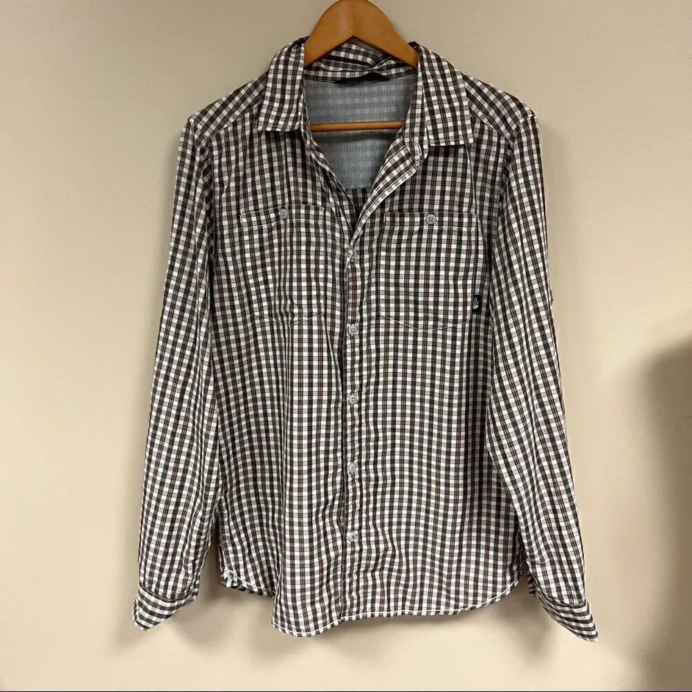 The North face brown lightweight plaid button down M